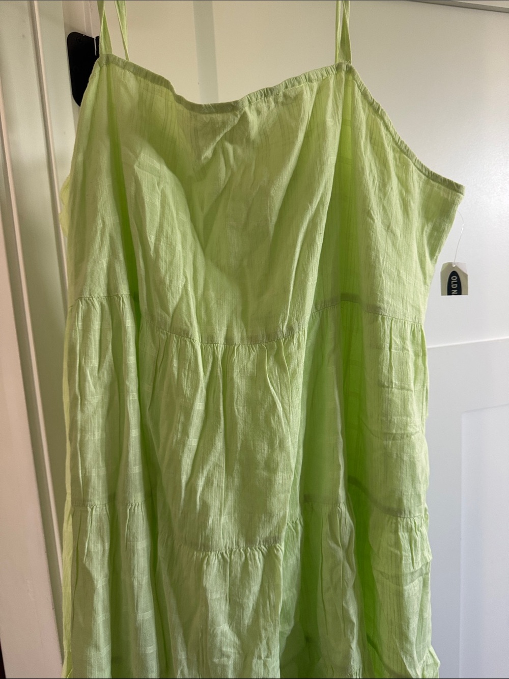 Old Navy Light Lime Green Sundress - Picture 5 of 6